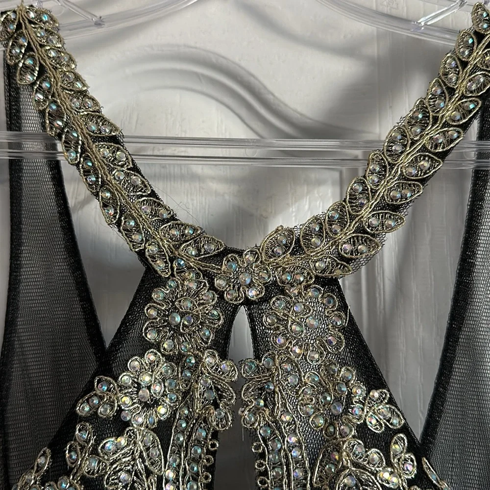 Gorgeous spring dance/prom dress short/ sequined bodice - Picture 6 of 9